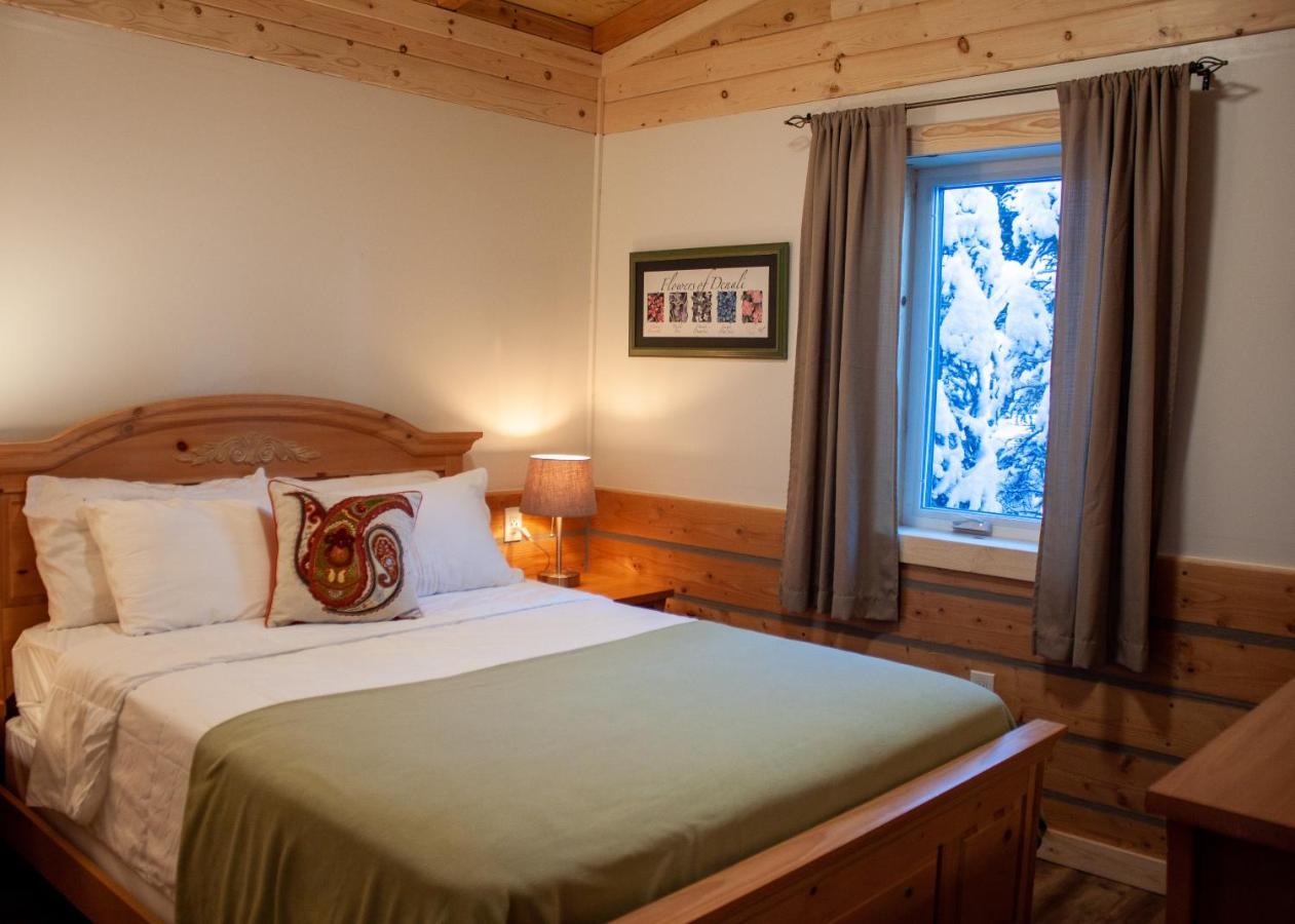 Denali Wild Stay - Moose Cabin, Free Wifi, 2 private bedrooms Healy Buitenkant foto