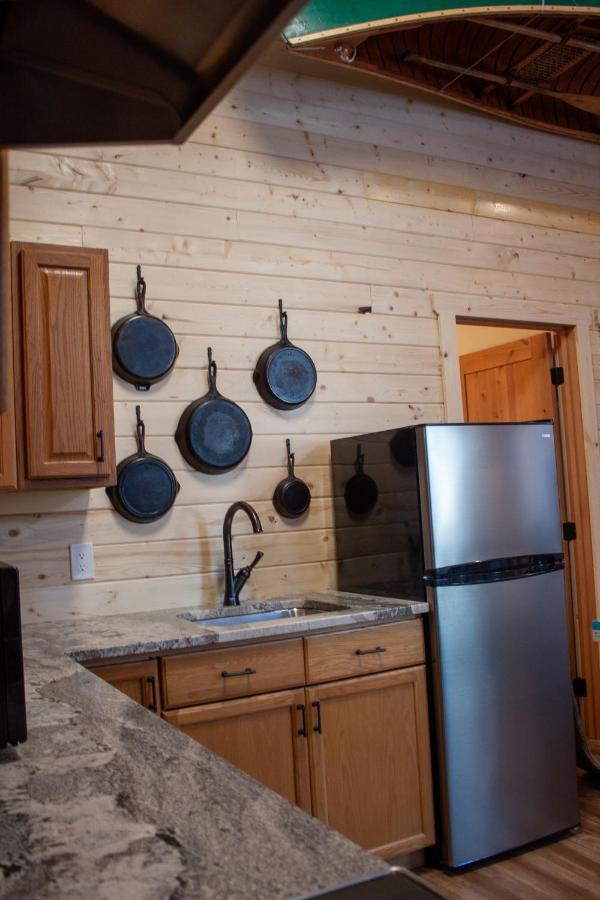 Denali Wild Stay - Moose Cabin, Free Wifi, 2 private bedrooms Healy Buitenkant foto